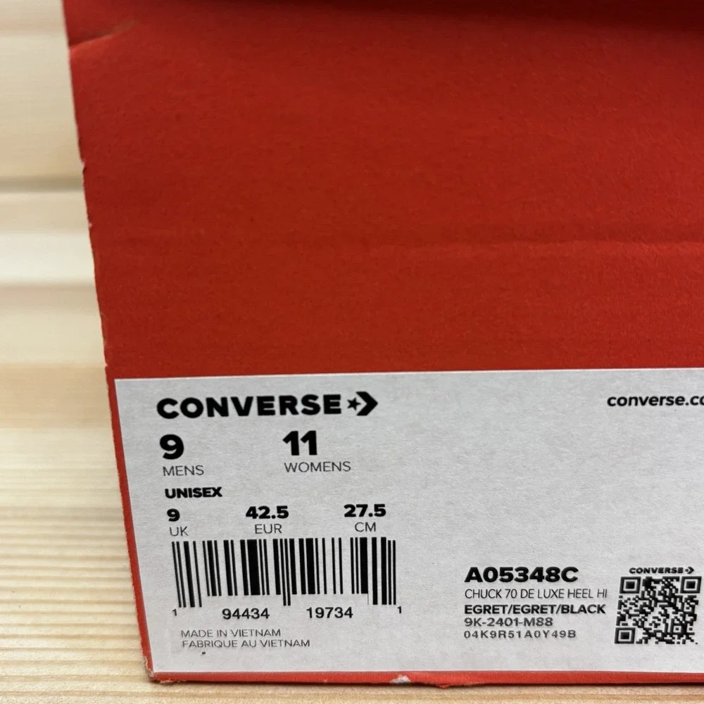 Converse brand new